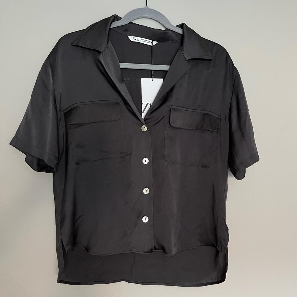 NWT Zara button down short sleeve top